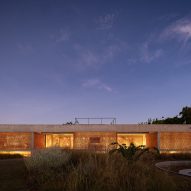 Casa Tupin in Brazil by Bloco Arquitetos