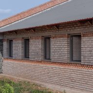 Gaughar by Compartment S4