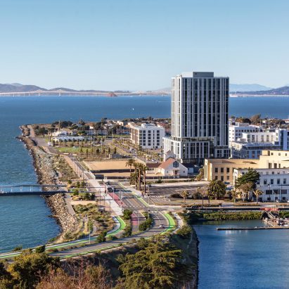 David Baker skyscraper on treasure island