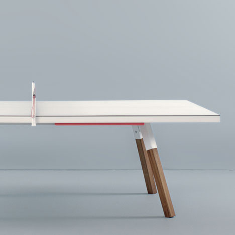 Bola Service Table by Antoni Pallej&agrave; Office