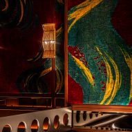 Dragon-i, Hong Kong, by Pirajean Lees