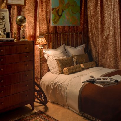 Pied-a-terre by Giuseppe Porcelli