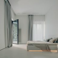 House of Iron Doors by TIMM Architecture