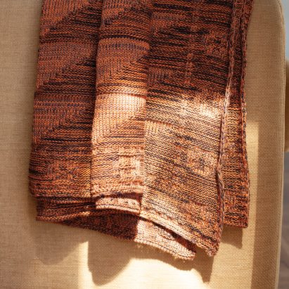 Khayal throw by Valeriya Amirova for Edere Editions