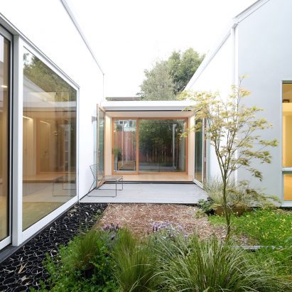 Courtyard of Evelyn ADU by 3R Studio